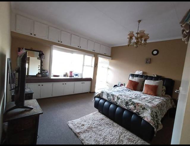 3 BEDROOM PROPERTY TO RENT IN CASSELDALE